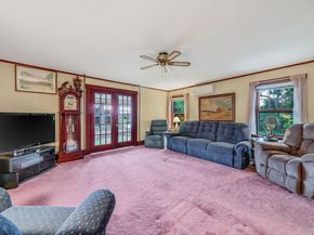 1055 Oregon Road, Mattituck NY 11952