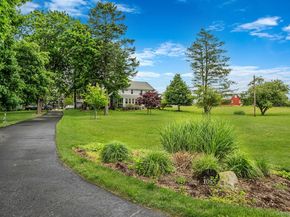 1055 Oregon Road, Mattituck NY 11952