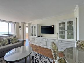 269-10 Grand Central Parkway 7X, Floral Park NY 11005