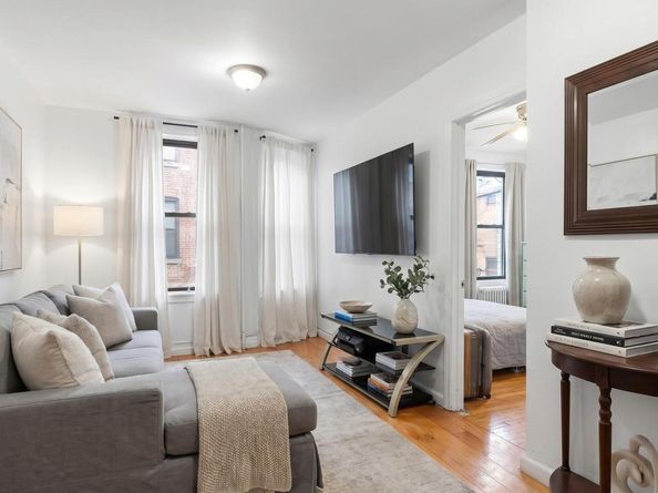 2661 Briggs Avenue A, Bronx NY 10458