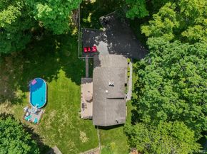 90 Timberlane Court, Yorktown Heights NY 10598