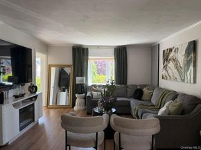 231 Dorchester Road, Garden City NY 11530