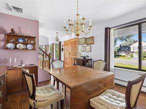 7 Stirrup Lane, Glen Cove NY 11542