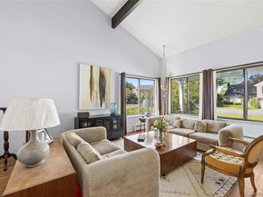 7 Stirrup Lane, Glen Cove NY 11542