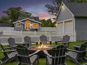 238 Woodlawn Avenue, Saint James NY 11780