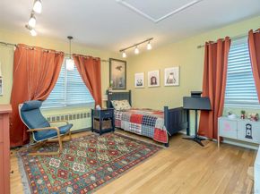 7 Cedar Lane, Glen Head NY 11545
