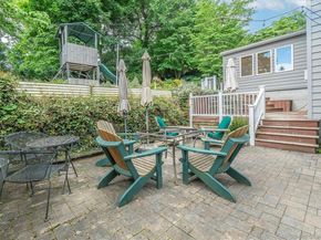 7 Cedar Lane, Glen Head NY 11545
