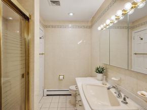 77 Shore Road, Mount Sinai NY 11766