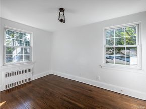 109 Chase Road, Manhasset NY 11030