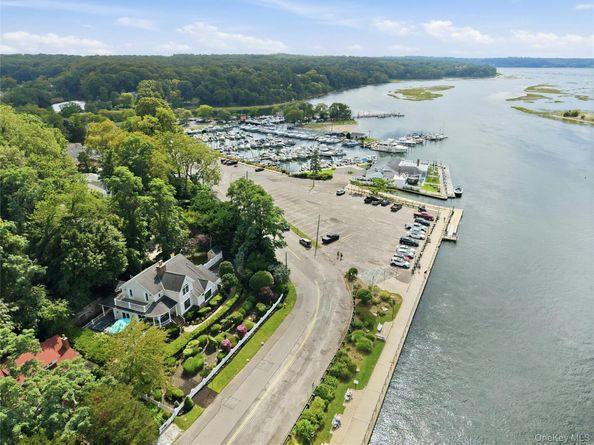 47 Shore Road, Stony Brook NY 11790