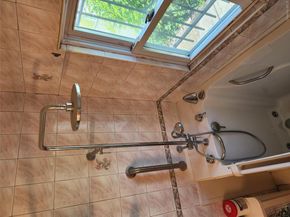11942 238th Street, Cambria Heights NY 11411