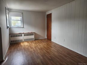 11942 238th Street, Cambria Heights NY 11411