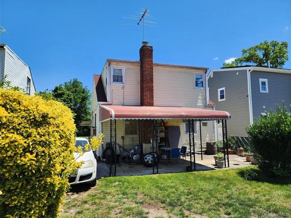 11942 238th Street, Cambria Heights NY 11411