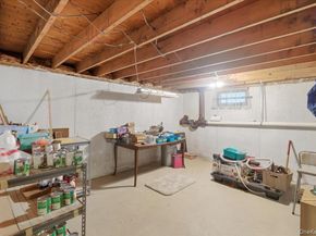 22 Stephens Court, Hauppauge NY 11788