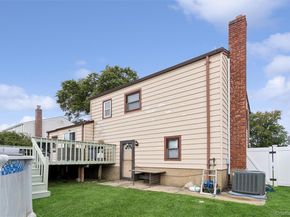 3612 Ladonia Street, Seaford NY 11783