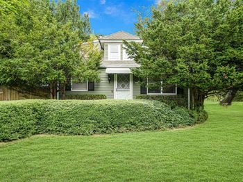 57 Seatuck Avenue
