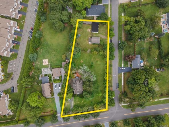 57 Seatuck Avenue, Eastport NY 11941