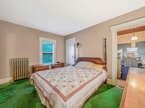 266 Earle Avenue, Lynbrook NY 11563