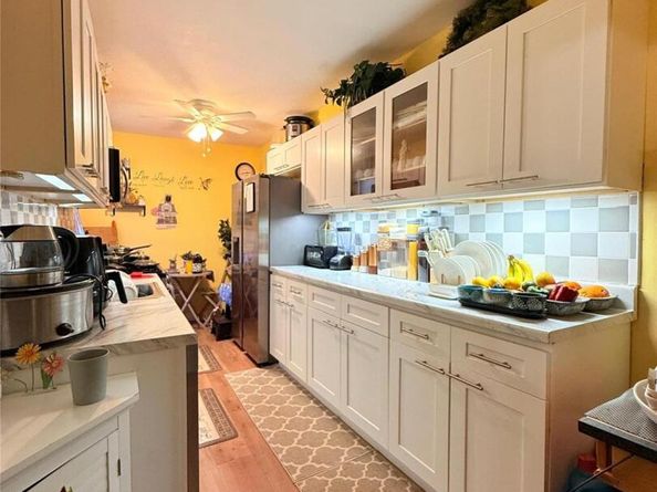 40 E 43rd Street 3B, Brooklyn NY 11203