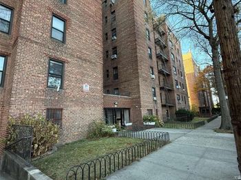40 E 43rd Street