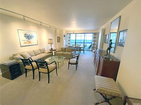 27110 Grand Cental Parkway 15G, Floral Park NY 11005
