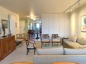 27110 Grand Cental Parkway 15G, Floral Park NY 11005