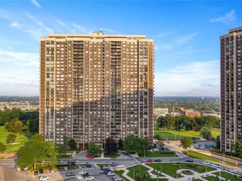 27110 Grand Cental Parkway