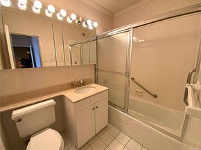 27110 Grand Cental Parkway 15G, Floral Park NY 11005