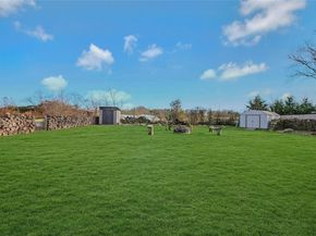 1727 Main Road, Jamesport NY 11947