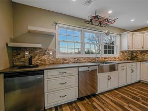 1727 Main Road, Jamesport NY 11947