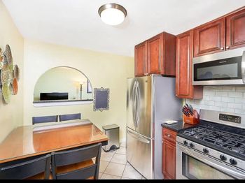 1165 E 54th Street