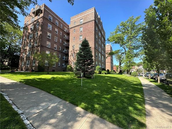 17506 Devonshire Boulevard 4C, Jamaica Hills NY 11432