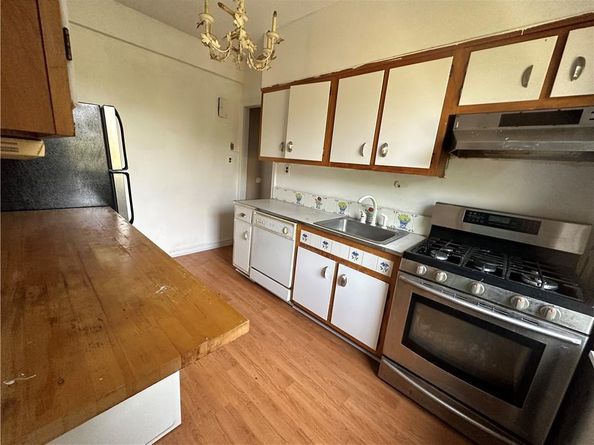 17506 Devonshire Boulevard 4C, Jamaica Hills NY 11432