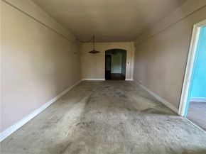 17506 Devonshire Boulevard 4C, Jamaica Hills NY 11432