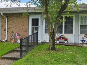 311 Woodbridge Drive 311C, Ridge NY 11961
