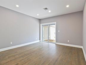 68-02 Jay Ave, Maspeth NY 11378