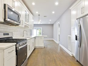 68-02 Jay Ave, Maspeth NY 11378