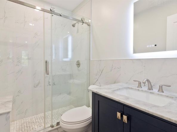 68-02 Jay Ave, Maspeth NY 11378