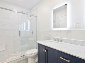 68-02 Jay Ave, Maspeth NY 11378