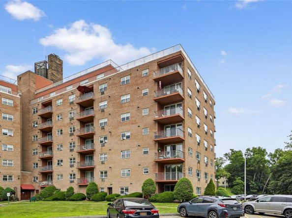 1 Lakeview Drive 6R, Peekskill NY 10566