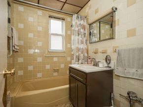 40-29 201 Street A, B, C, Bayside NY 11361