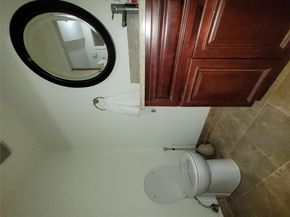 240-02 70th Avenue 1C, Douglaston NY 11362