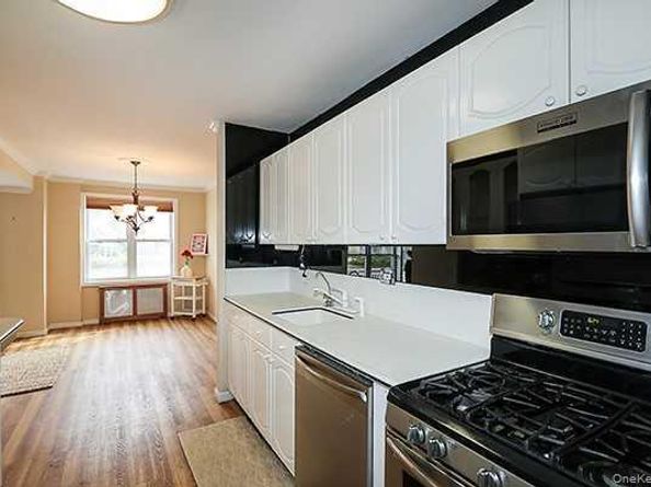 522 Shore Road 1D, Long Beach NY 11561