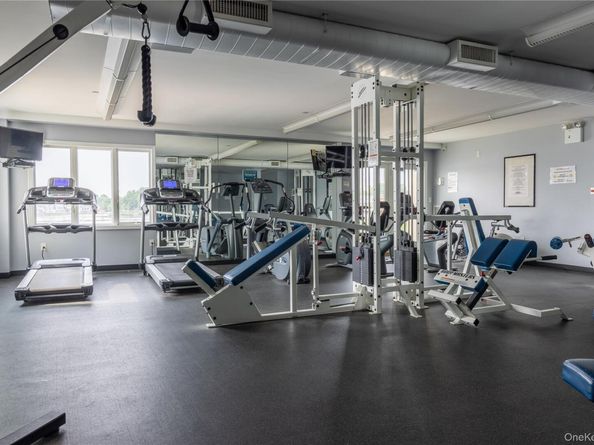 600 Clarence Avenue 2H, Bronx NY 10465