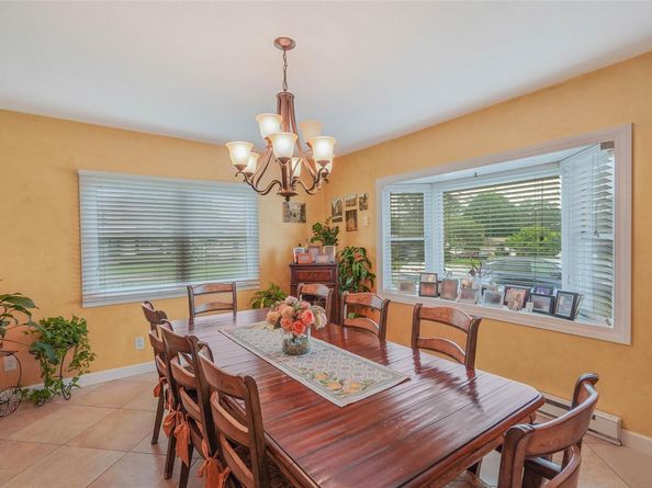 6 Center Street, Ronkonkoma NY 11779