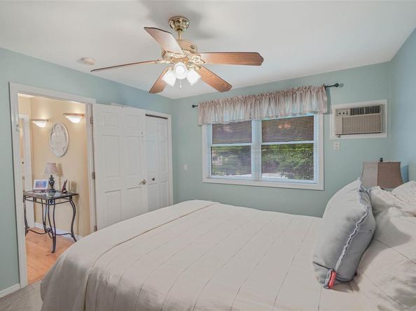 6 Center Street, Ronkonkoma NY 11779