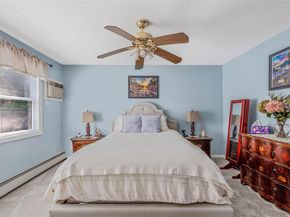 6 Center Street, Ronkonkoma NY 11779