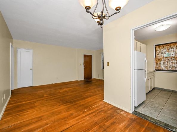 16-01 160th Street 6279, Whitestone NY 11357