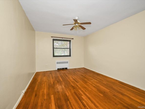 16-01 160th Street 6279, Whitestone NY 11357
