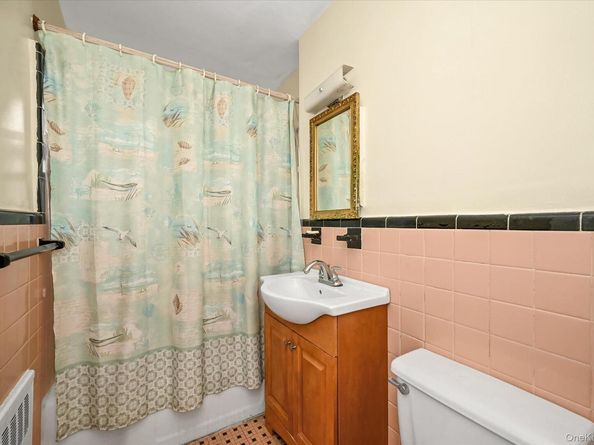 16-01 160th Street 6279, Whitestone NY 11357